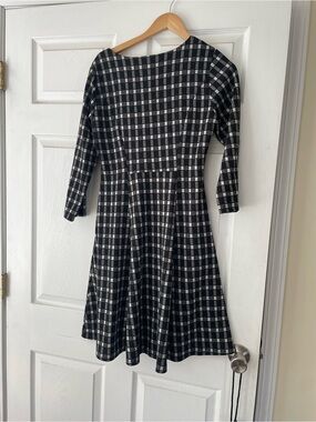 Checked Black and White Midi Dress - Classic Fit